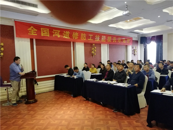 20181112880042.jpg 唐博士授课.jpg